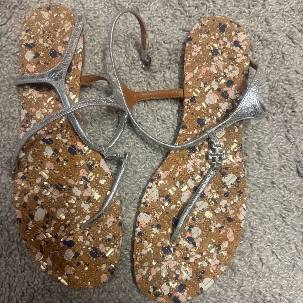 Tory Burch Metallic Silver Strappy Women's Sandals - Multi Speckle Footbed